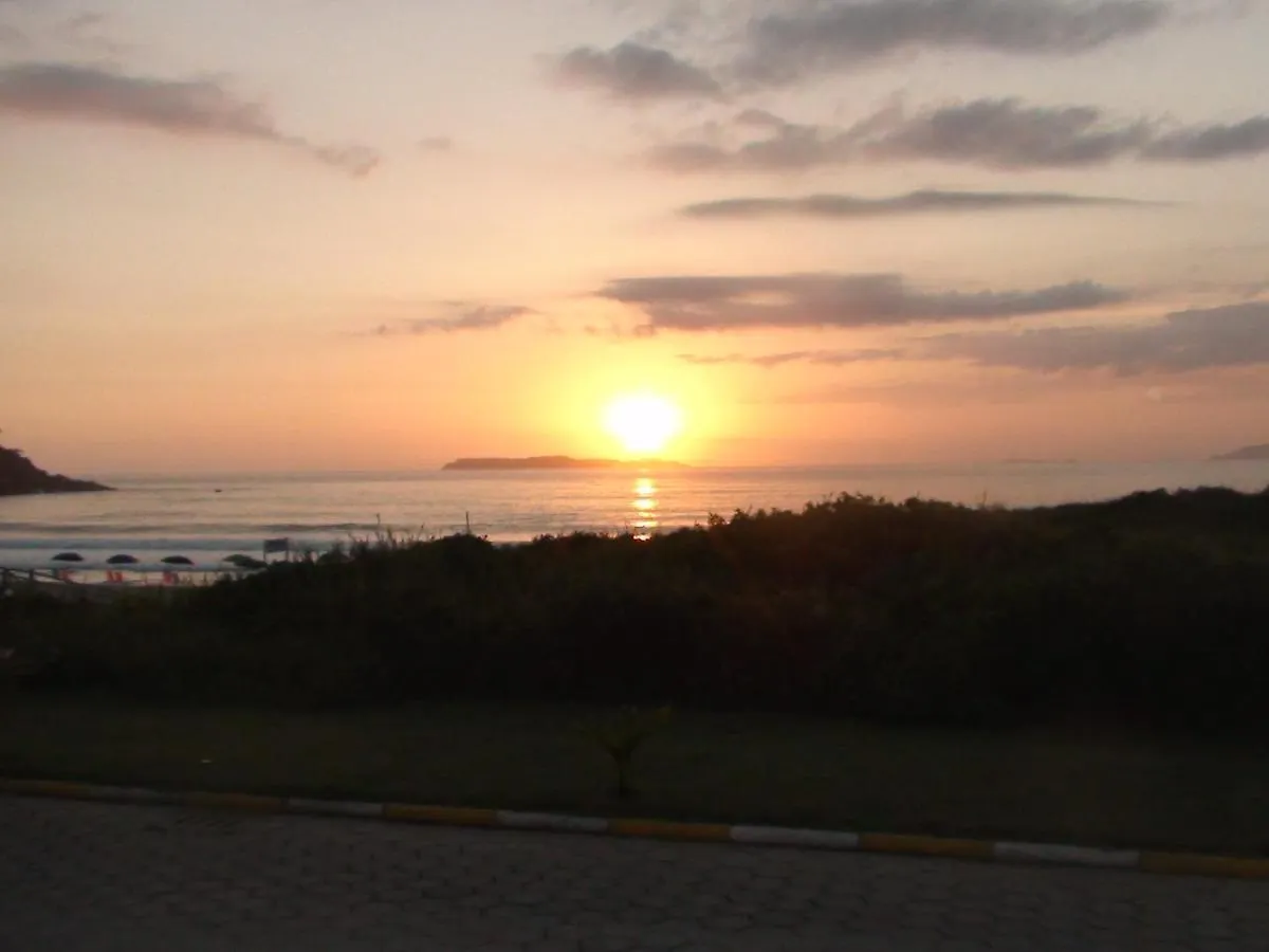 Praia De 4 Ilhas Apartamento De 1 Quarto A 60M Praia Com Vista Bombinhas Appartement